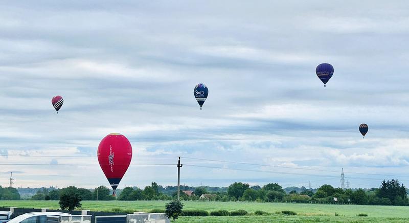Reggel és kora este szállnak majd fel a hőlégballonok