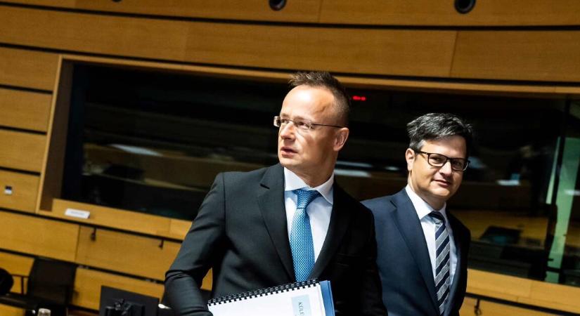 Kiakadt Szijjártó Péter a Nemzetközi Büntetőbíróság elmarasztalása miatt