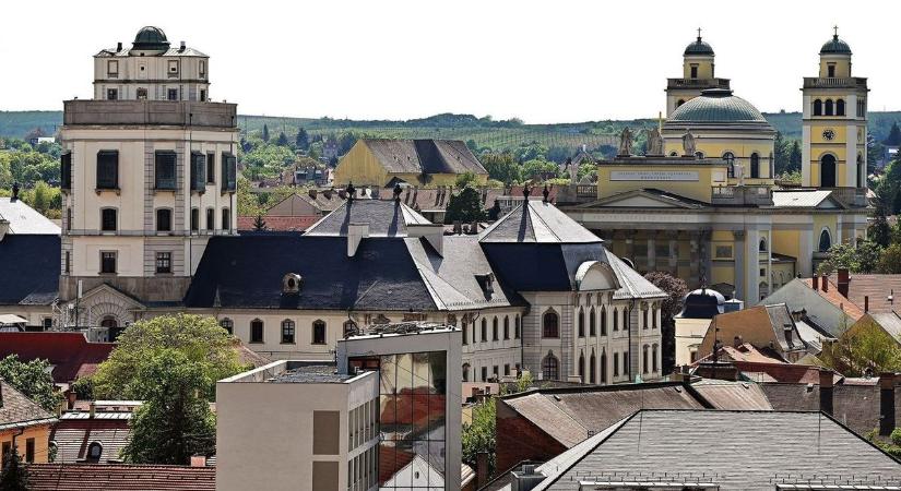 Elzárták a vizet Eger belvárosában