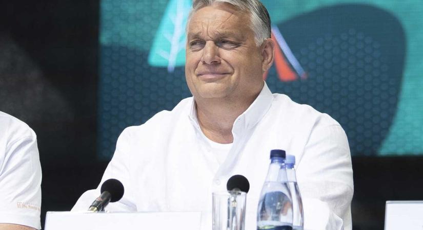 Tusványos – Orbán Viktor: létre kell hozni a digitális térben a szétrombolás kultúrájának ellenpontját – Videó