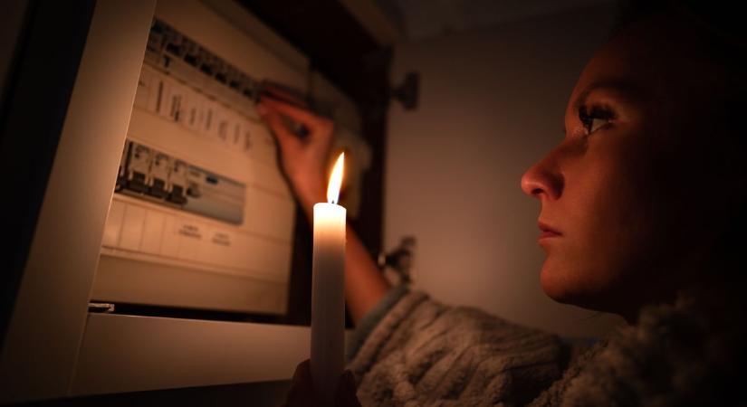 Vészjelet küldött az MVM: rendkívüli áramszünetek jöhetnek a hétvégén