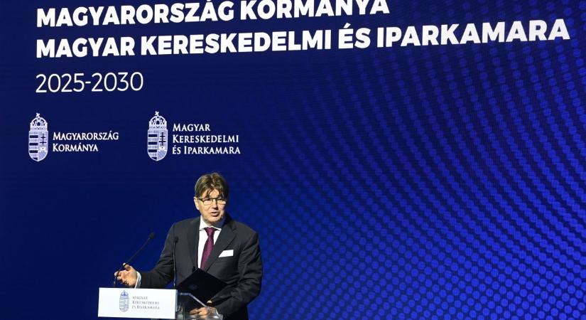 A Magyar Kereskedelmi és Iparkamara elnöke felkérést kapott a Digitális Polgári Körben való részvételre