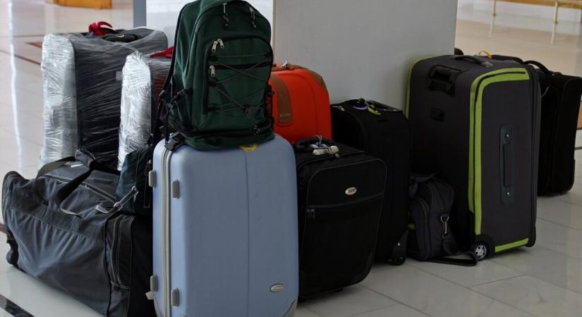 Cipruson rekedtek a szerbiai turisták