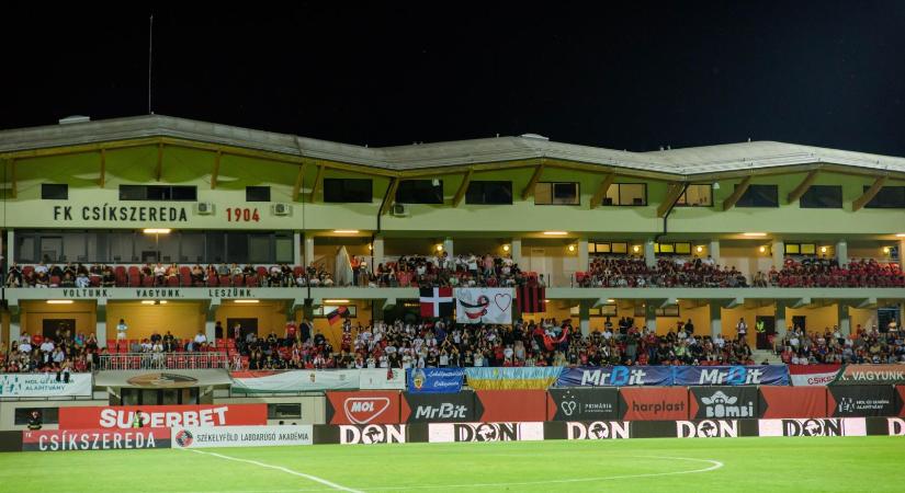 Az alkohol miatt kitiltottak hat magyar szurkolót az FK Csíkszereda stadionjából
