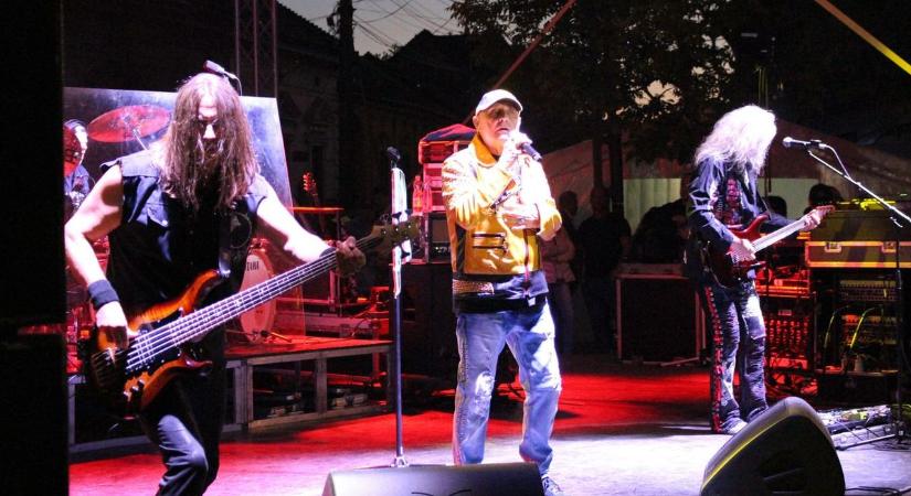 Először fergeteges koncert, majd színházi élmény, dupla Edda Miskolcon!
