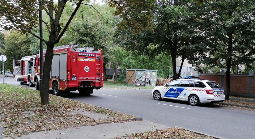 Jelzett a szén-monoxid-érzékelő egy békéscsabai lakásban