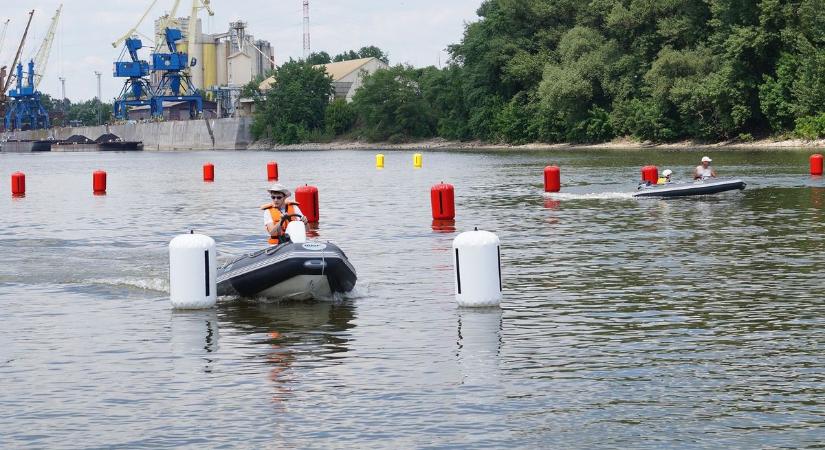 Hazai pályán villanthatnak a magyar fiatalok – motorcsónak-vb lesz Dunaújvárosban
