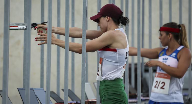 Aranyérmes a magyar vegyes váltó a madridi öttusa Európa-bajnokságon