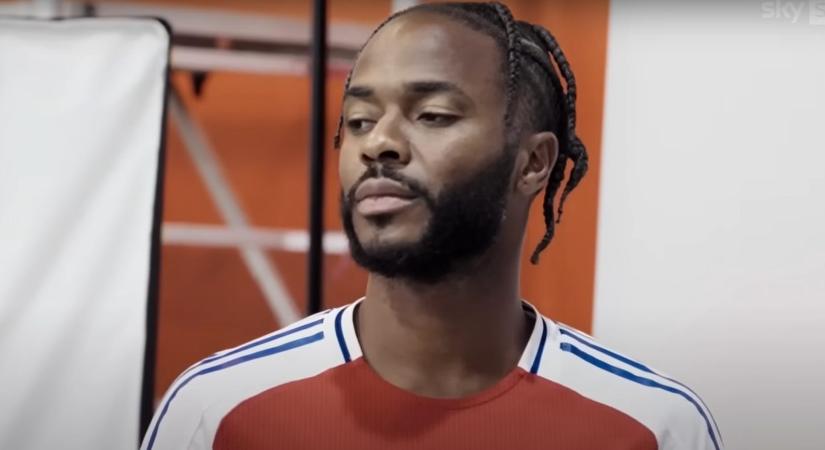 Viszlát, Chelsea! Raheem Sterling klubváltásán pörög az angol sajtó