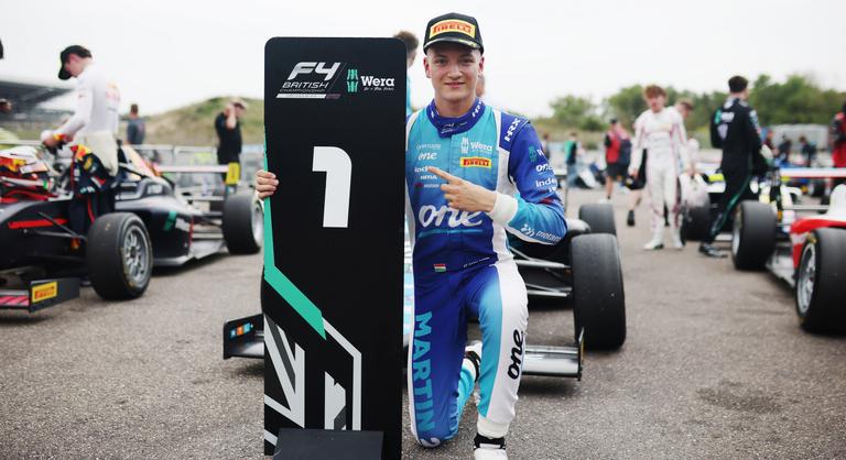 Molnár Martin győzelemmel kezdte a brit F4-es szezon második felét