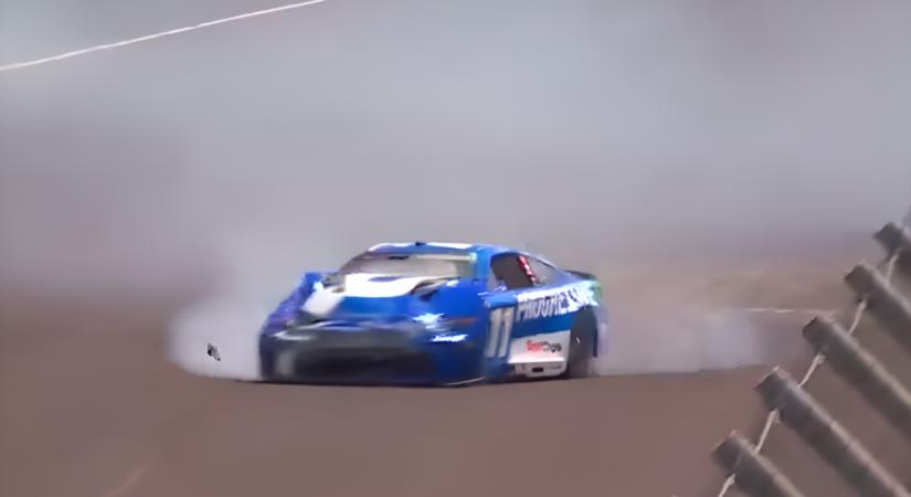 NASCAR: Briscoe a pole-ban, Hamlin nagyot bukott Indianapolisban