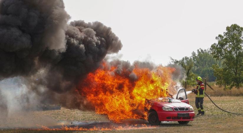 Gergő a pokolban is nyugodt maradt: a tűzoltók megmutatták, hogy milyen is egy valódi mentés – videóval, galériával