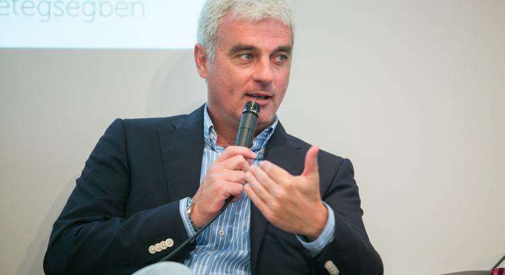 Szellő István megmutatta ritkán látott ikergyerekeit