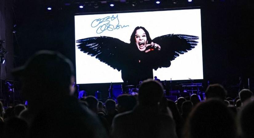 Újabb álhír terjed: ukrán csalók pénzt gyűjtöttek Ozzy Osbourne temetésére