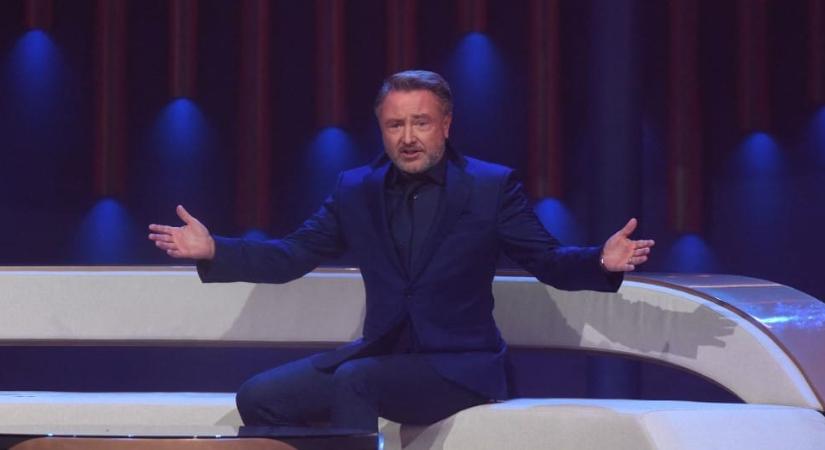 Michael Flatley táncos is indulna az ír elnökválasztáson