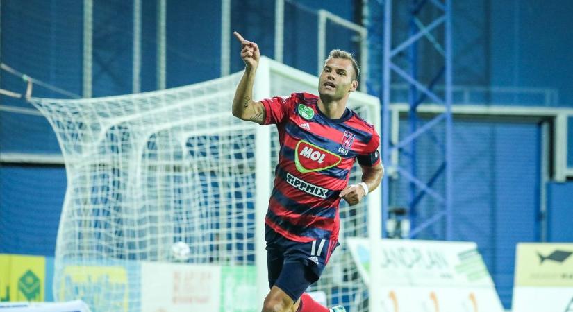 Csúnyán odaszúrt a Videoton vezetőségének a legenda – videóval