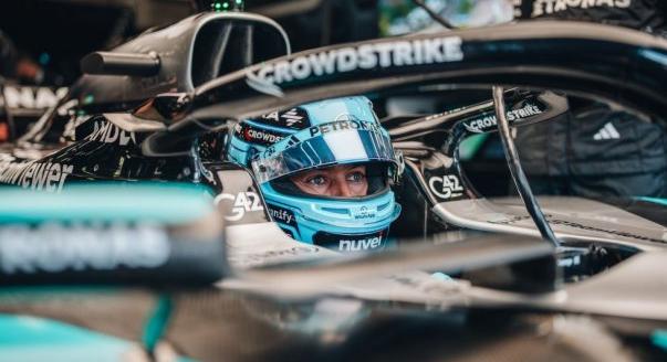 Russell: A Mercedes nagy lépést tett hátrafelé