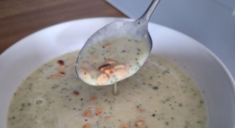 A nyár verhetetlen finomsága - itt a tökéletes cukkini krémleves recept!