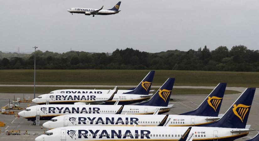 Dráma a Ryanair gépén: összeverekedett két utas repülés közben