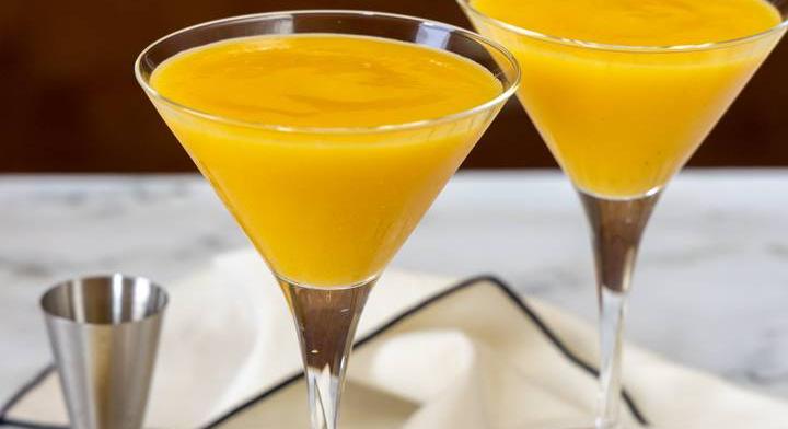 Selymes mangós daiquiri: a nyári esték kötelező kelléke