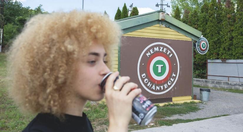 Dohányboltban és a zöldségeseknél kopogtatnak