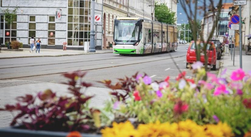 Vécé harminc centire az ágytól és csak oroszul beszélő személyzet– miskolci szállások a vendégek szemével
