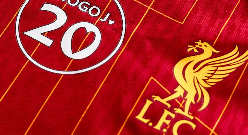 Jota emlékére különleges mezben játszanak idén a Liverpool játékosai