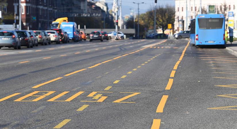 A buszsávok használatát ellenőrizte a rendőrség