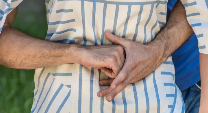 Torkán akadt a csirkefalat a gyorsétteremben – csak egy ember rohant a segítségére