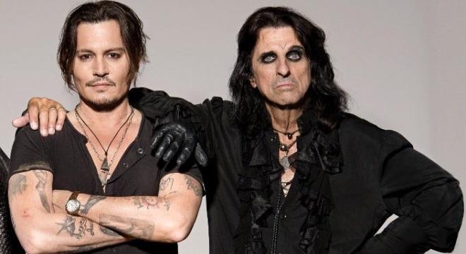 Johnny Depp meglepetésvendégként lépett színpadra az Ozzy Osbourne tiszteletére rendezett koncerten [VIDEO]