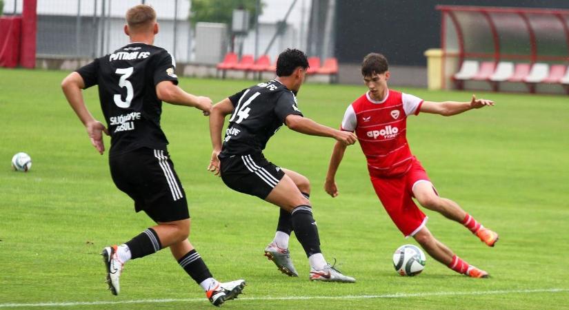 Jászberényi Péter: pontot érő gól után jött a piros lap