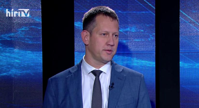 Fülöp Attila: Mondjon le a balhézó momentumos alpolgármester  videó