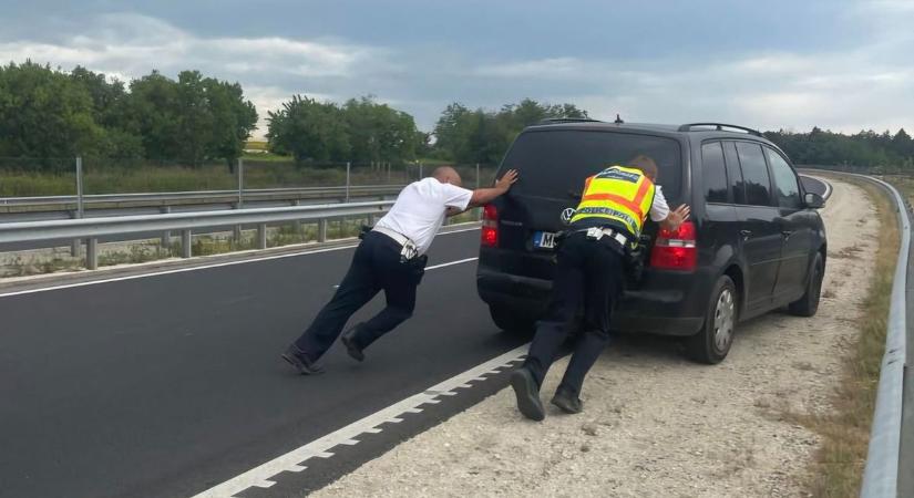 Több volt ez mint intézkedés – emberségből jeles a veszprémi rendőröknek