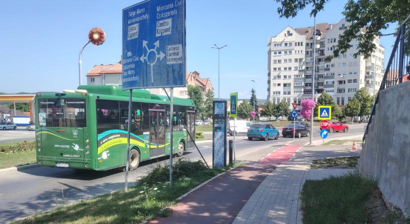 Még nincs áttörés a székelyudvarhelyi új kerékpárút forgalmában, az autósforgalom dominál