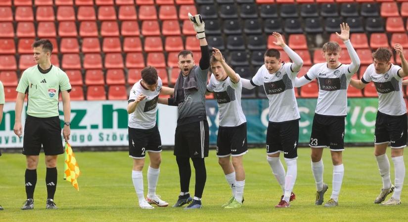 Egy büntető okozta a pécsi focicsapat vesztét