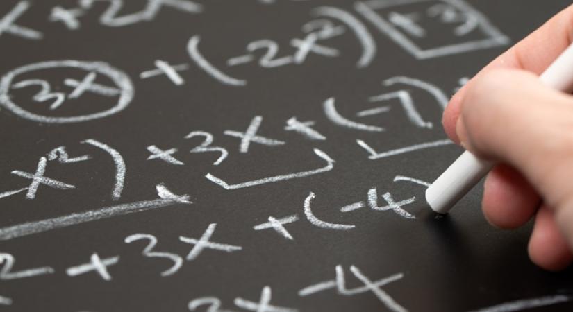 Melyik szám hiányzik a sorból? Ez a matekfejtörő még a legnagyobb zseniken is kifog
