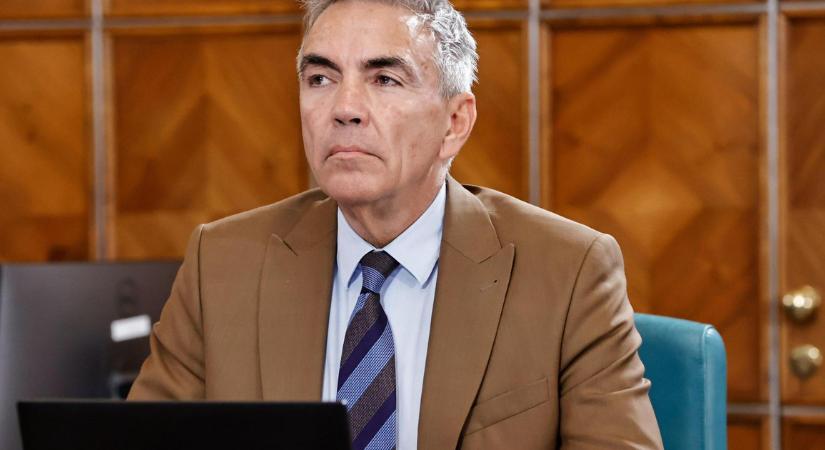 Lemondott a román kormány miniszterelnök-helyettese