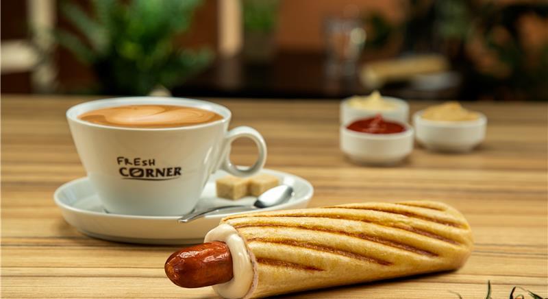 Az Adriára utazók kérték: tarol a jeges kávé és a mozzarella-paradicsom hot-dog