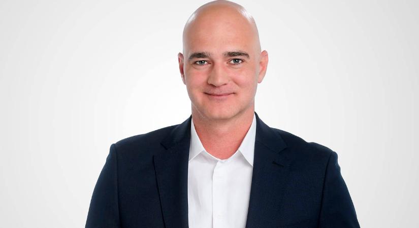 Feljelentették Knézy Jenőt becsületsértés miatt