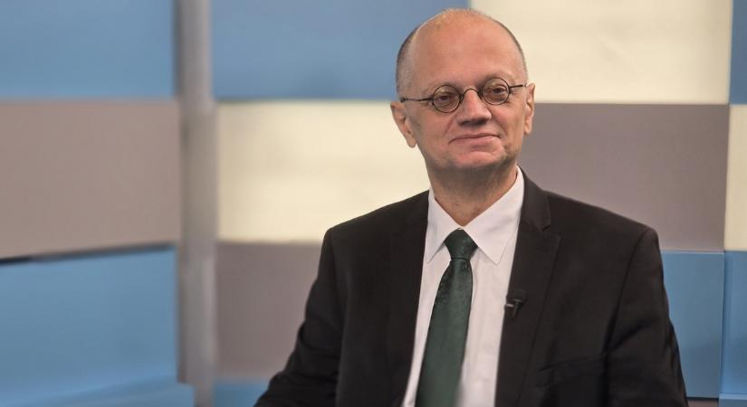 A populáris kultúra képviselői jó barométerként jelzik a közhangulatot – erre kiváló példa Majka is