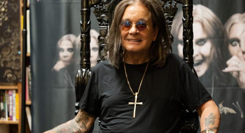 Ozzy Osbourne-t két segítő és egy ápoló kísérte a Black Sabbath július eleji búcsúkoncertjének próbáira