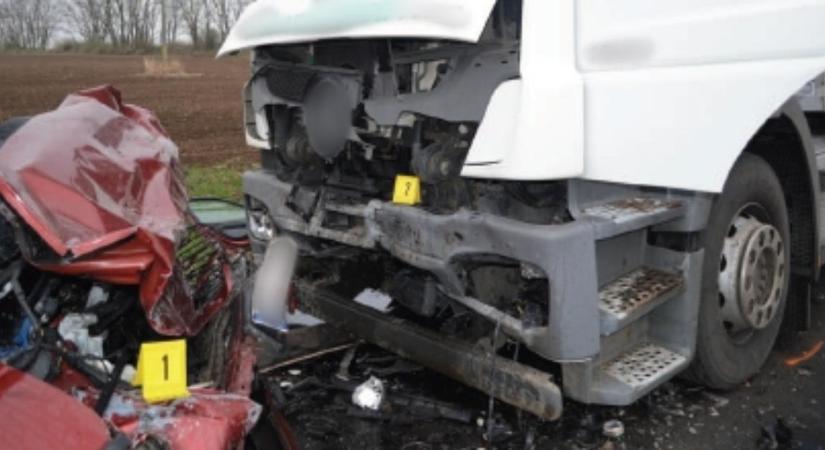 Vádat emeltek a sofőr ellen, aki miatt egy 19 éves fiú halt meg Hajdú-Biharban
