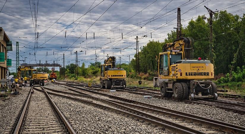 Helyreállt Rákosrendező, több lesz az éjszakai járat az esztergomi és a veresegyházi vonalon is