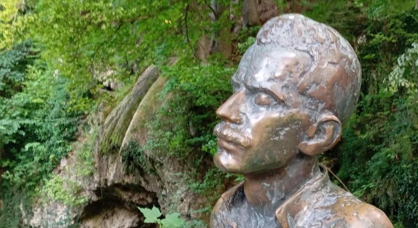 Szomorú, de nem látható most a turisták nagy kedvence Miskolcon  fotók