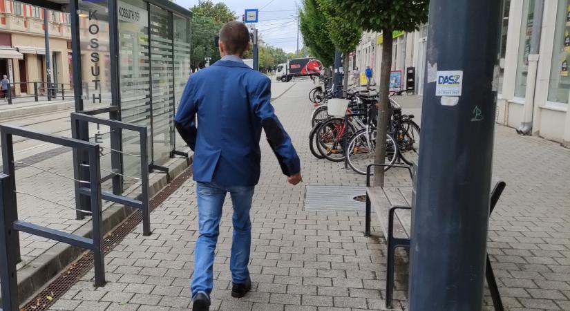Hideg vízbe nyomta a hétfő reggel a vásárhelyiek lábát – szavazóval