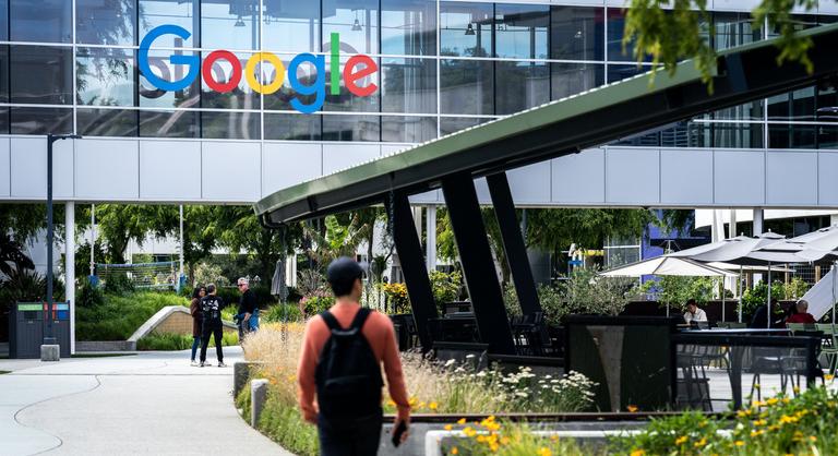 Elismerte a Google, hogy emberek millióinak adott téves riasztást a törökországi földrengések kipattanásakor