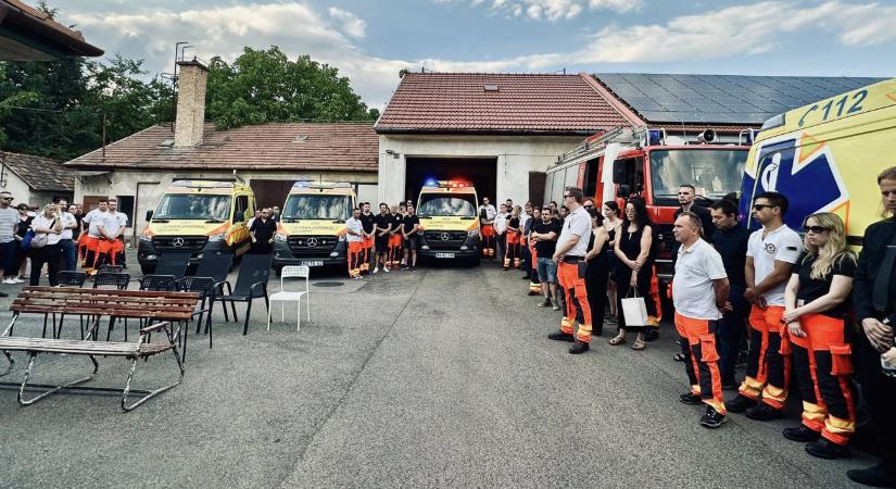 Felfoghatatlan tragédia: szolgálat közben meghalt egy fiatal magyar mentős
