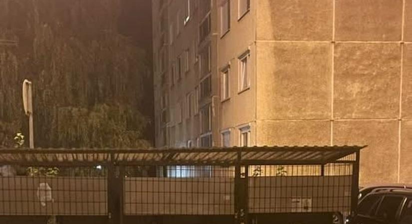 Vajon elhagyták ezt a tárgyat Miskolcon? Ha nem, miért tehették oda?