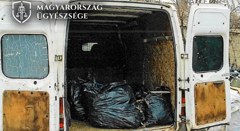Tehergépkocsival szállította az illegálisan elhelyezett hulladékot
