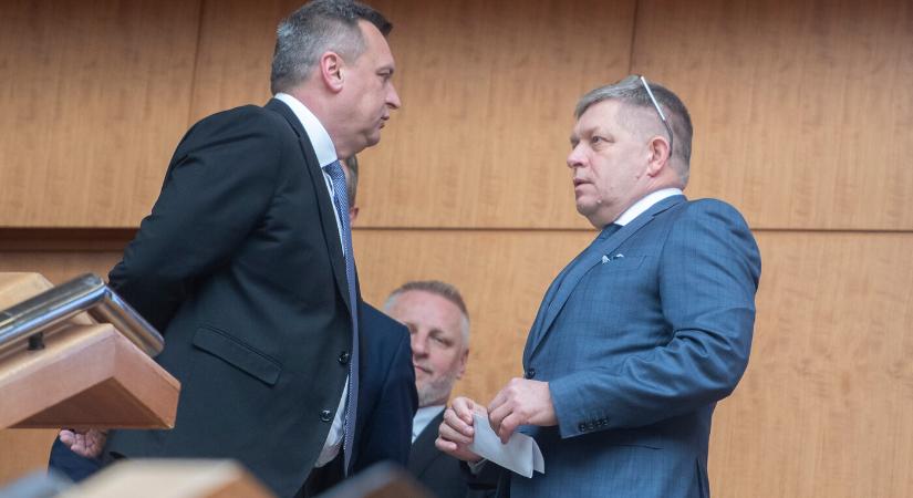 Fico Šefčovičot dicséri az EU-USA vámmegállapodásért, Danko nem érti minek örül